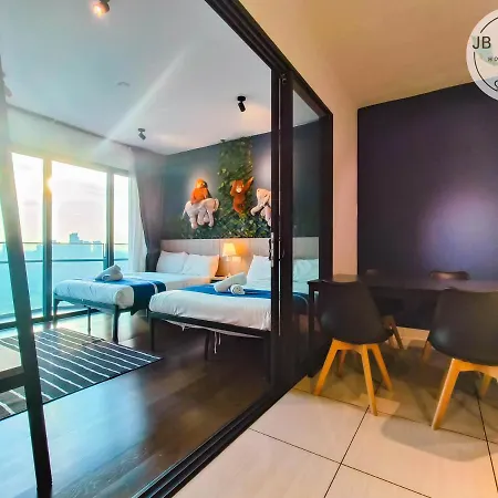 Almas Suites By Jbcity Home Nusajaya  Exterior photo